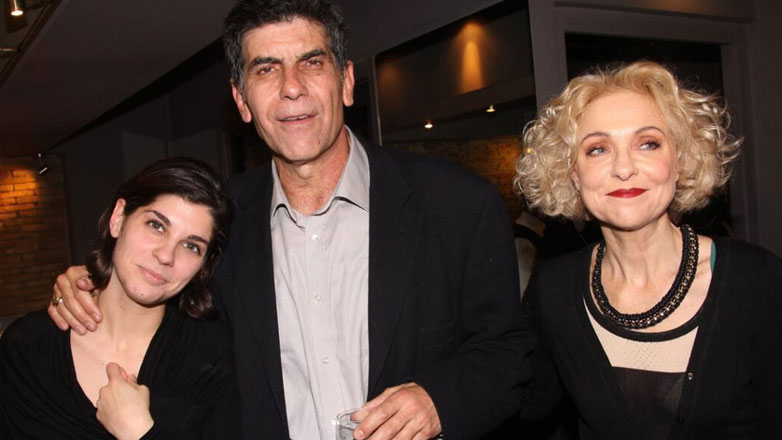 Ο Γιάννης Μπέζος εξομολογείται: «Υπήρξα αδιάφορος με την κόρη μου – Μου παραπονέθηκε και το κατάλαβα»