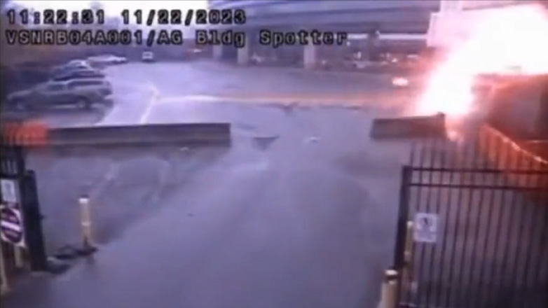 Η στιγμή της έκρηξης σε γέφυρα στους Καταρράκτες του Νιαγάρα με 2 νεκρούς