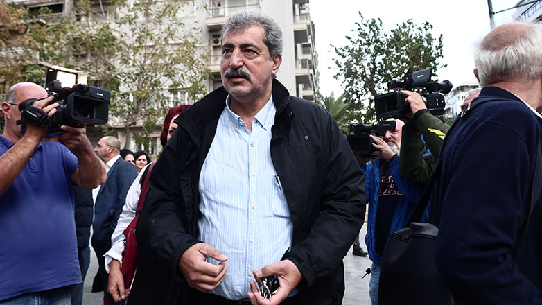 Πολάκης για αποχώρηση ομάδας Αχτσιόγλου: «Έφυγαν οι ηττημένοι υπονομευτές» – Η απάντηση της Πέρκα