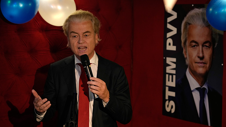 Ο Χερτ Βίλντερς τρομοκρατεί την ΕΕ – Οπαδός του «Nexit» ο «Ολλανδός Τραμπ»