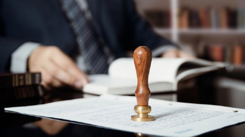 Αύξηση 10,5% σημείωσαν πέρυσι οι συμβολαιογραφικές πράξεις