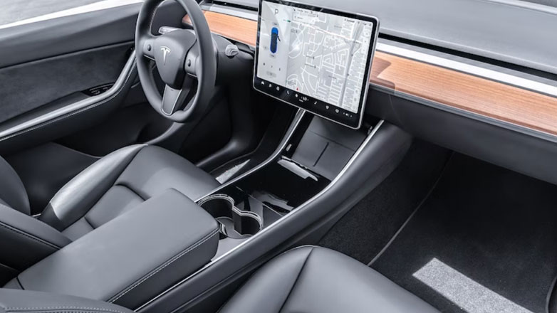 Θα προσφέρει η Tesla θερμαινόμενα καθίσματα και αυξημένη αυτονομία με μηνιαία συνδρομή;