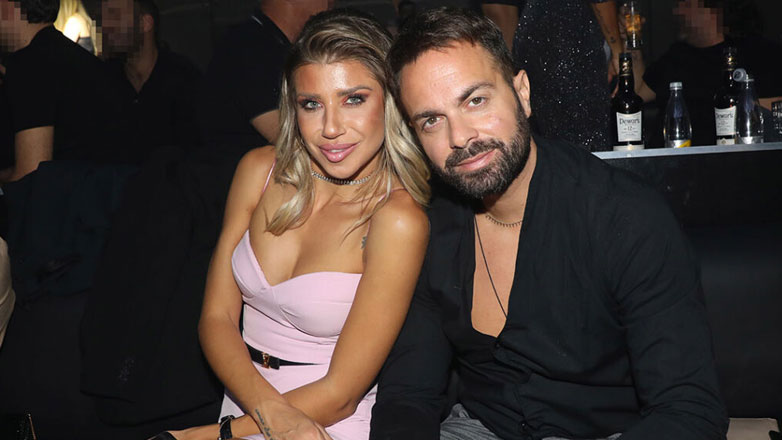 Ηλίας Βρεττός: Διασκέδασε με τη σύζυγό του, Αναστασία Δεληγιάννη στη Δέσποινα Βανδή