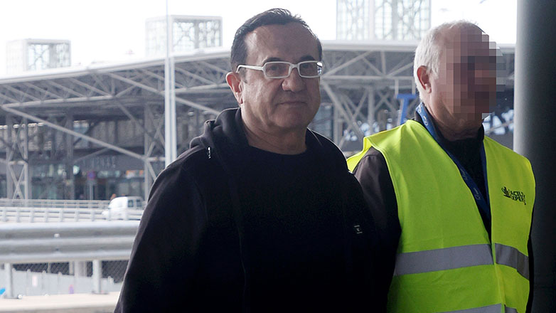 Λευτέρης Πανταζής: Έπεσε θύμα κλοπής στο αεροδρόμιο