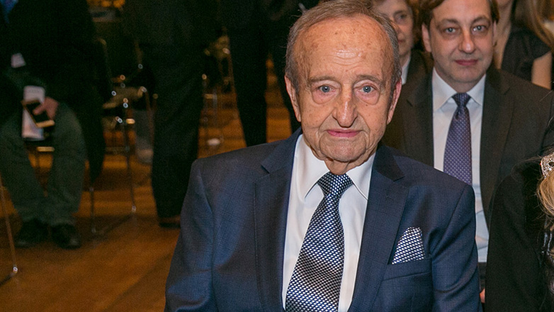 Έφυγε από τη ζωή το ιστορικό στέλεχος της Motor Oil και δεξί χέρι του Βαρδή Βαρδινογιάννη, Γιώργος Αλεξανδρίδης