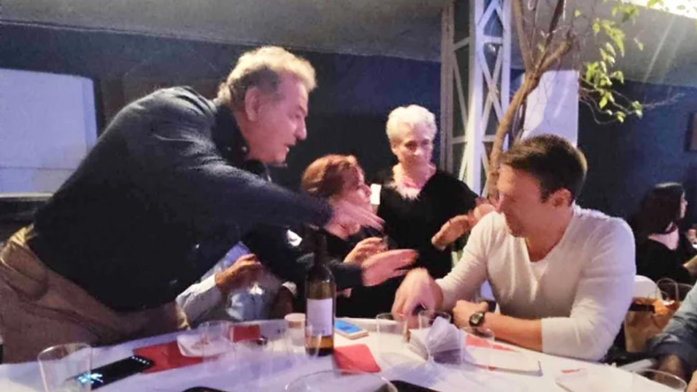 Νέες εικόνες από το Σαββατοκύριακο του Κασσελάκη στις Σπέτσες