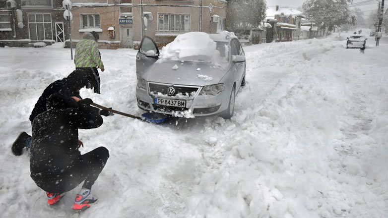 Βουλγαρία: Χάος στις μεταφορές και χιλιάδες νοικοκυριά χωρίς ρεύμα λόγω έντονων καιρικών φαινομένων
