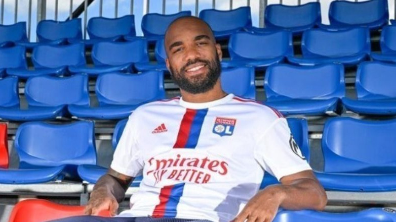 Γαλλία: Η Λιόν θέλει να… ξεφορτωθεί τους Λακαζέτ και Τολισό