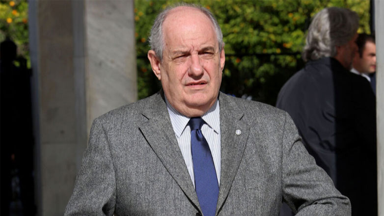 Η εξομολόγηση του Τέρενς Κουίκ για τη στιγμή που έπρεπε να εκφωνήσει τη δολοφονία του Παύλου Μπακογιάννη