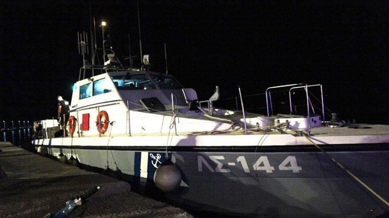 Νάξος: Πλοίο προσέκρουσε στο λιμάνι