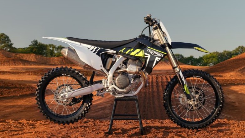 H Triumph Motorcycles παρουσίασε τη νέα motocross TF 250-X