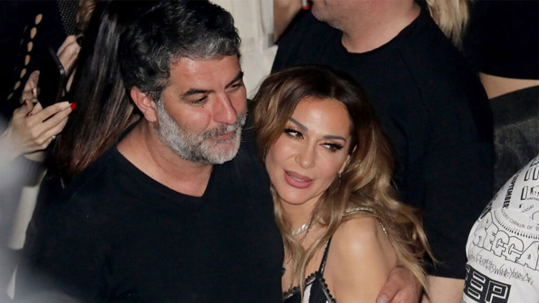 Βασίλης Μπισμπίκης: Το βίντεο που κοιτάει τη Δέσποινα Βανδή και έγινε viral στο TikTok