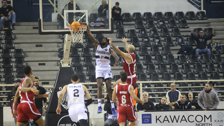 Basketball Champions League: Νίκησε 76-74 την Μπενφίκα και βλέπει πρόκριση ο ΠΑΟΚ