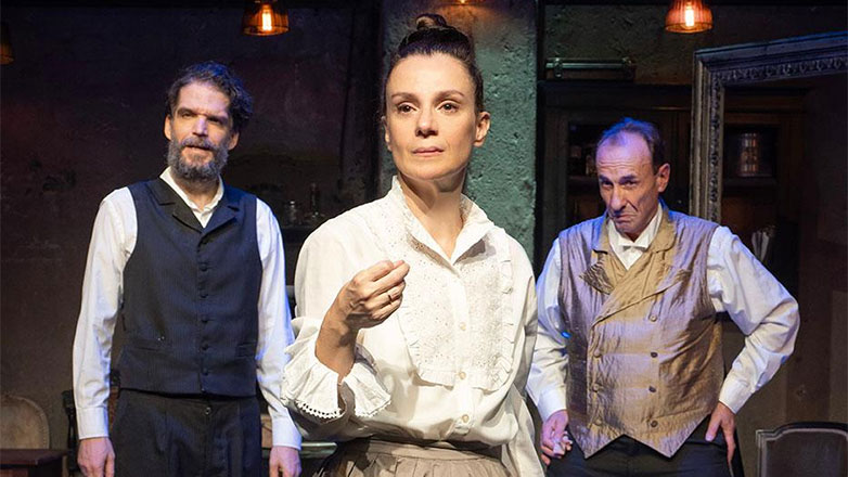 «Μαντάμ Μποβαρί» του Γκυστάβ Φλομπέρ σε σκηνοθεσία Λίλλυς Μελεμέ στο Θέατρο Αποθήκη