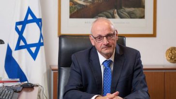 Πρέσβης Ισραήλ: Αυτοί που υποστηρίζουν τη Χαμάς είναι στη λάθος πλευρά της ιστορίας