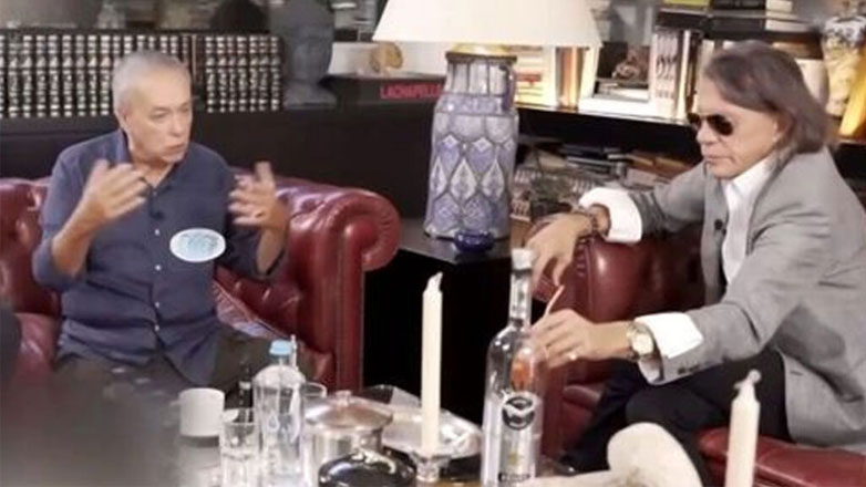 Ανδρέας Μικρούτσικος για Ηλία Ψινάκη: «Στο Dream Show ουρούσε live, είχε πάρει ένα καλαίσθητο κανατάκι»