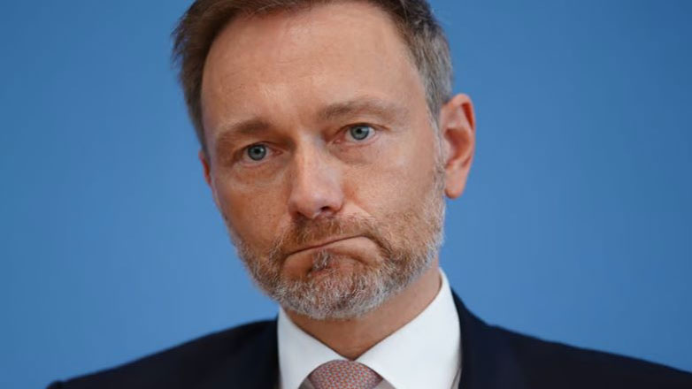 Λίντνερ: Επιστροφή στο «φρένο χρέους» το 2024