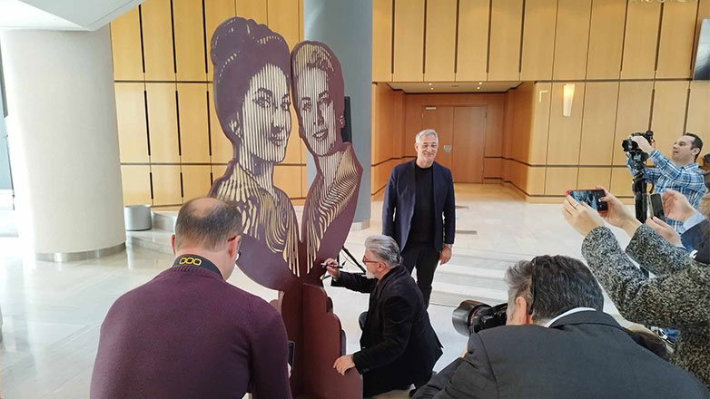 Η φιλία της Μαρίας Κάλλας με την Γκρέις Κέλι αποτυπώνεται σε γλυπτό στο Μέγαρο Μουσικής Θεσσαλονίκης