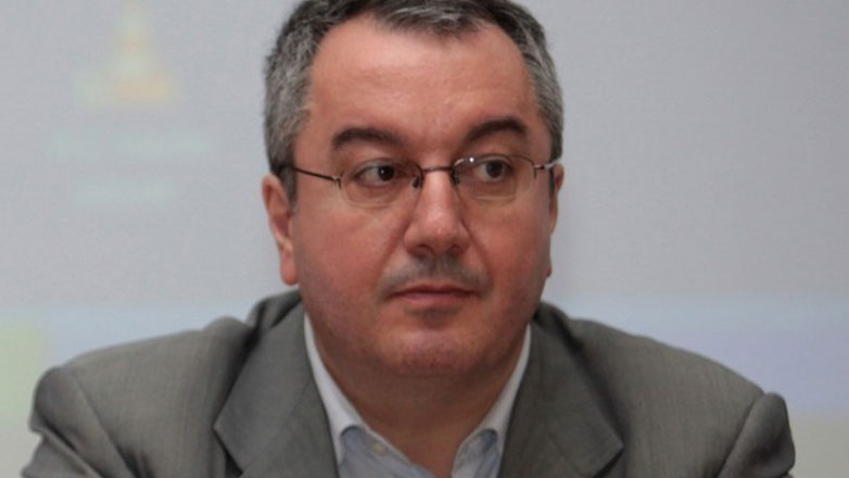 Επίτιμος διδάκτορας του ΑΠΘ ο καθηγητής Ηλίας Μόσιαλος- Τι είπε για τις επόμενες υγειονομικές κρίσεις