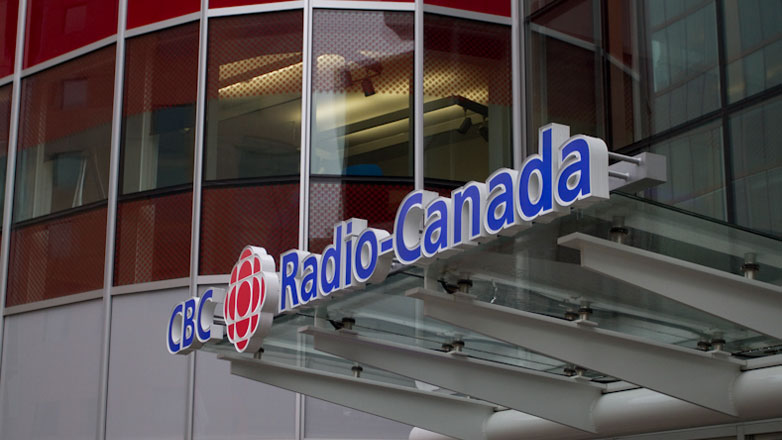Ο όμιλος CBC/Radio-Canada επιβεβαιώνει πως καταργεί 600 θέσεις απασχόλησης, μειώνει τους εργαζομένους του κατά 10%