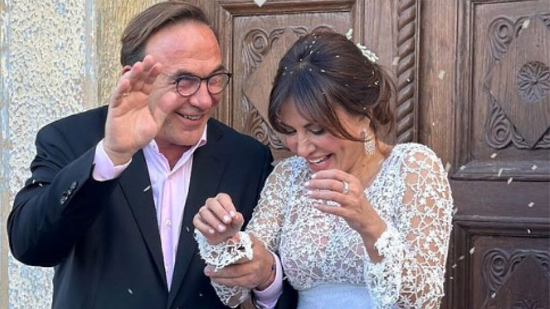 Δήμητρα Ματσούκα – Πέτρος Κόκκαλης: Ο χορός του ζευγαριού στο γλέντι μετά τον γάμο του