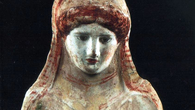 Η εντυπωσιακή γυναικεία προτομή στο Αρχαιολογικό Μουσείο της Αμφίπολης