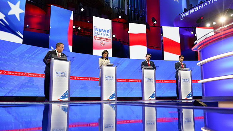 ΗΠΑ: Το debate των Ρεπουμπλικανών υποψηφίων μετατράπηκε σε ριάλιτι με ύβρεις – Ο «Φαφλατάς», η «φασίστρια» και ο «Βόλντεμορτ»