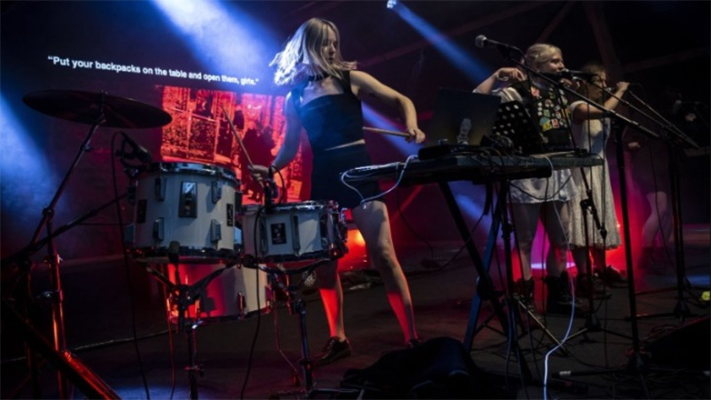 Τηλεοπτική σειρά για την ιστορία των Pussy Riot – Θέλουν να εμπνεύσουν μια νέα γενιά επαναστατών