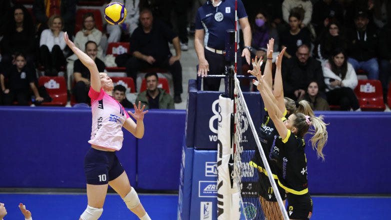 Βόλεϊ Γυναικών: Δεύτερη σερί ήττα για την ΑΕΚ, 3-1 η Θέτις Βούλας