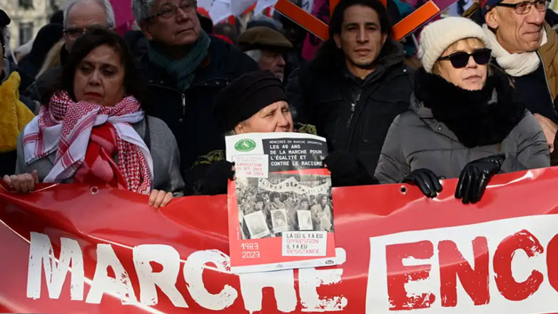 Γαλλία: Αντιδράσεις για το μεταναστευτικό