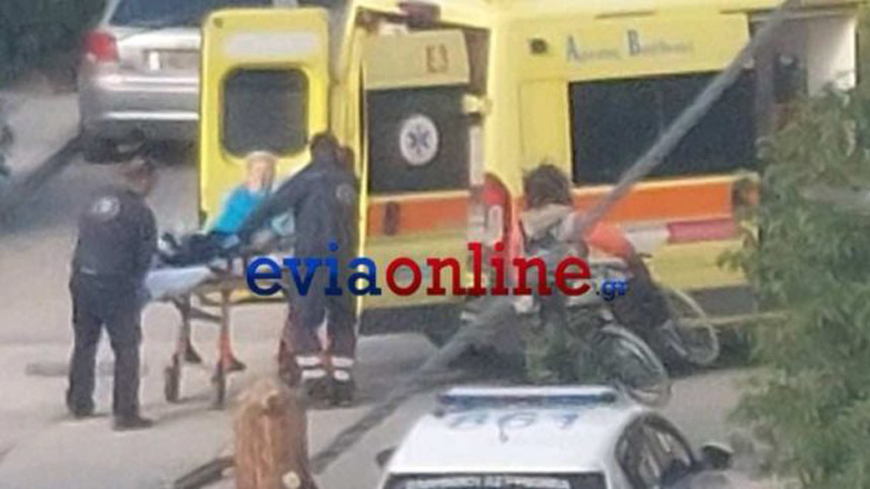 Χαλκίδα-Τροχαίο ατύχημα: Αυτοκίνητο χτύπησε αναπηρικό αμαξίδιο ηλικιωμένης