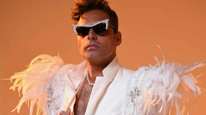 Οι Polkar γιορτάζουν στον Σταυρό του Νότου