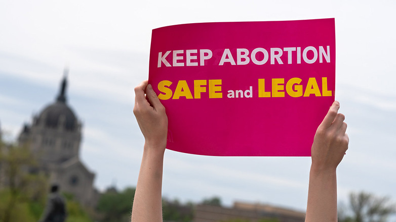 Η Αριζόνα τάσσεται υπέρ της χαλάρωσης των μέτρων γύρω από την άμβλωση