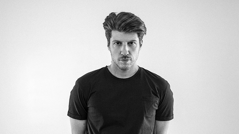 Ο Γιάννης Σουλάκης στη Μουσική Σκηνή Σφίγγα