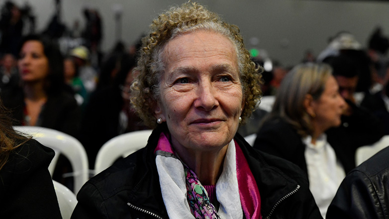 Κολομβία: Άλλοτε αντάρτισσα νέα επικεφαλής της κυβερνητικής αντιπροσωπείας στις ειρηνευτικές διαπραγματεύσεις με τον ELN