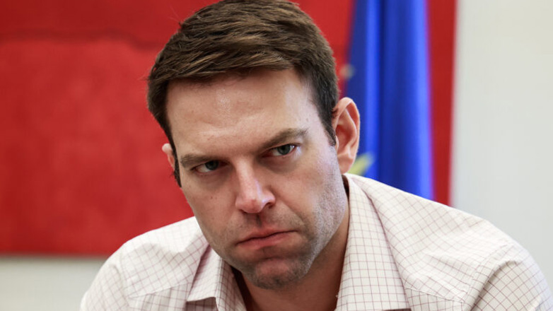 Κασσελάκης: «Το κράτος οφείλει να εξασφαλίζει τις προϋποθέσεις για υγιή επιχειρηματικότητα»