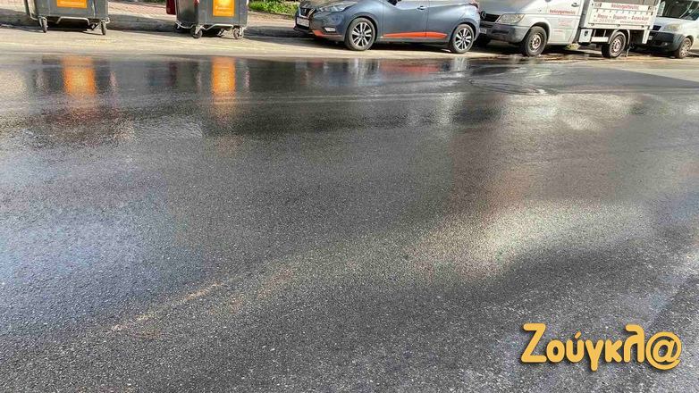 Χαϊδάρι: Τρύπησε δεξαμενή πετρελαίου – Δείτε φωτογραφίες Χαϊδάρι: Τρύπησε δεξαμενή πετρελαίου – Δείτε φωτογραφίες