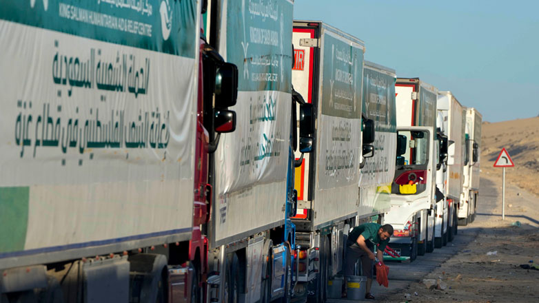 Ογδόντα φορτηγά με ανθρωπιστική βοήθεια για τη Λωρίδα της Γάζας, στο δεύτερο συνοριακό πέρασμα που άνοιξε το Ισραήλ
