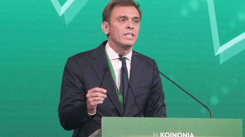 Μάντζος: «Χρειάστηκε μια πραγματική εκατόμβη νεκρών για να αναθεωρήσει η κυβέρνηση τη στάση της στον ΟΗΕ για τη Γάζα»