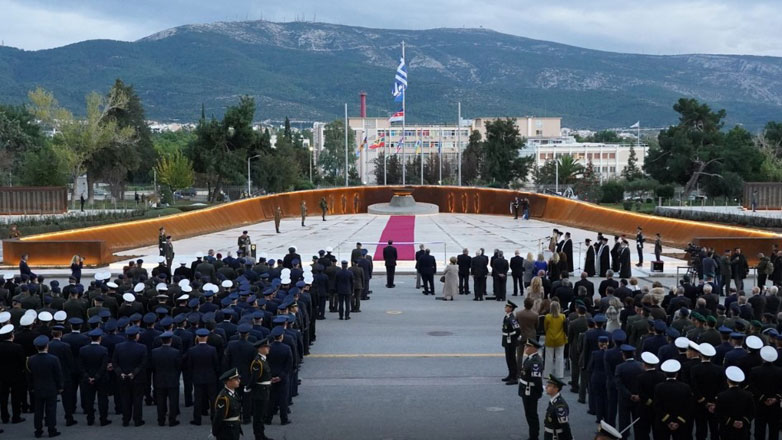 Εγκαίνια του Μνημείου των Αθανάτων του Έθνους στο Στρατόπεδο «ΠΑΠΑΓΟΥ»