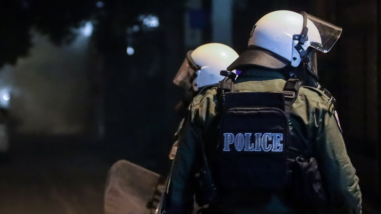 Πρωτοφανές: Οι άνδρες των ΜΑΤ αρνήθηκαν να πάνε στο γήπεδο της Λεωφόρου αλλά τελικά βρέθηκε η «χρυσή τομή»