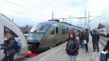 «Πονοκέφαλος» για 400 εργαζόμενους τα νέα δρομολόγια του Προαστιακού