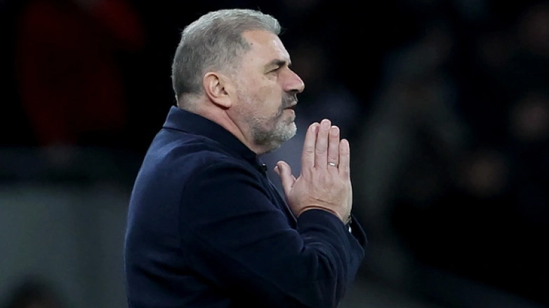 Ποστέκογλου για το ενδεχόμενο μεταγραφών: «Έστειλα το γράμμα μου στον Άγιο Βασίλη και περιμένω…»