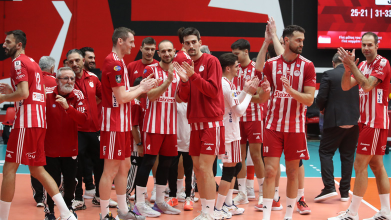 Βόλεϊ: «Ερυθρόλευκο» το clasico, με 3-1 σετ νίκησε ο Ολυμπιακός τον Παναθηναϊκό Βόλεϊ: «Ερυθρόλευκο» το clasico, με 3-1 σετ νίκησε ο Ολυμπιακός τον Παναθηναϊκό