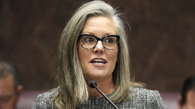 Αριζόνα: Η κυβερνήτρια έδωσε εντολή για την ανάπτυξη Εθνοφρουράς στα σύνορα με το Μεξικό