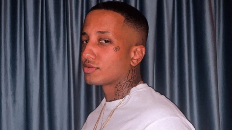 Light: Αποκάλυψε το αστρονομικό ποσό που ξόδεψε σε λουλούδια στα μπουζούκια