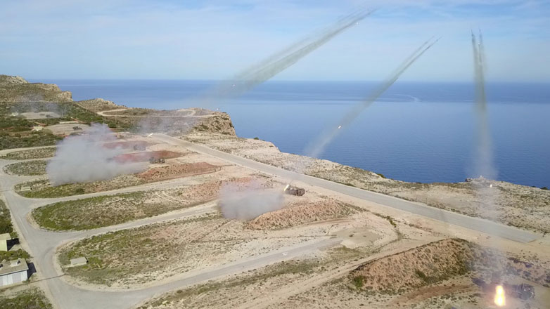 Eντυπωσιακές βολές πυροβολικού της 1ης Στρατιάς στο πεδίο βολής Κρήτης