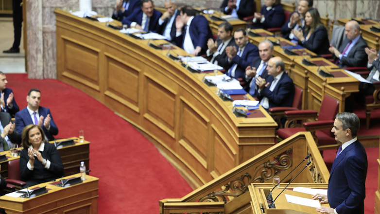 Προϋπολογισμός 2024: Υπερψηφίστηκε από τη Βουλή με 158 «ναι»