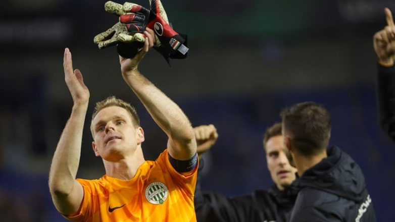 Ντίμπους: «Μπορούμε να προκριθούμε»