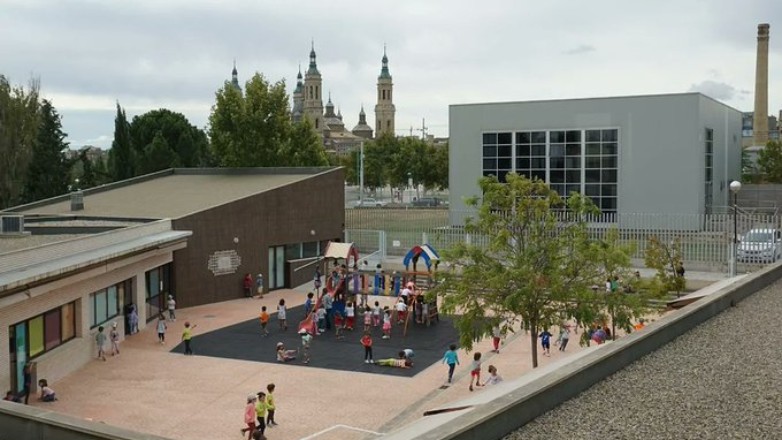 Ισπανία: Προειδοποιήσεις για τοποθέτηση βόμβας σε πολλά διεθνή σχολεία της χώρας